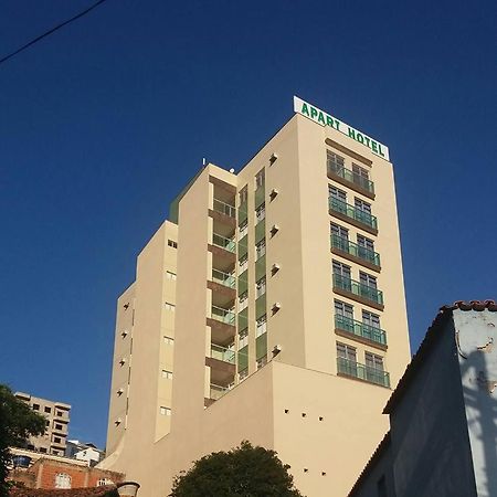 Manhattan Apart Hotel Caratinga Exterior photo